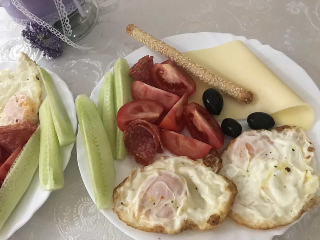 Pensiune Muntii Aninei Anina Zewnętrze zdjęcie
